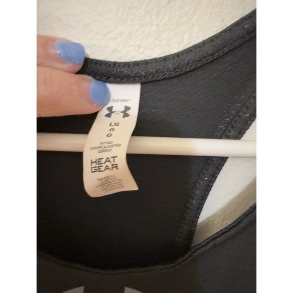 Under Armour Gray Racerback Heat Gear Tank Size L NWOT - Picture 2 of 3